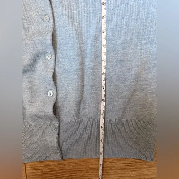 H&M Basic Light Blue Cardigan - Picture 5 of 6